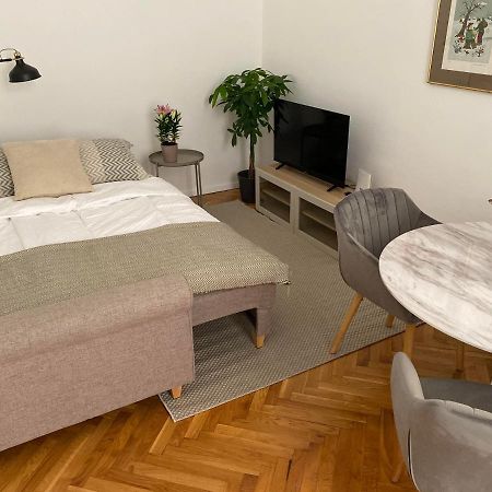 Apartments Park Zrinjevac 자그레브 외부 사진